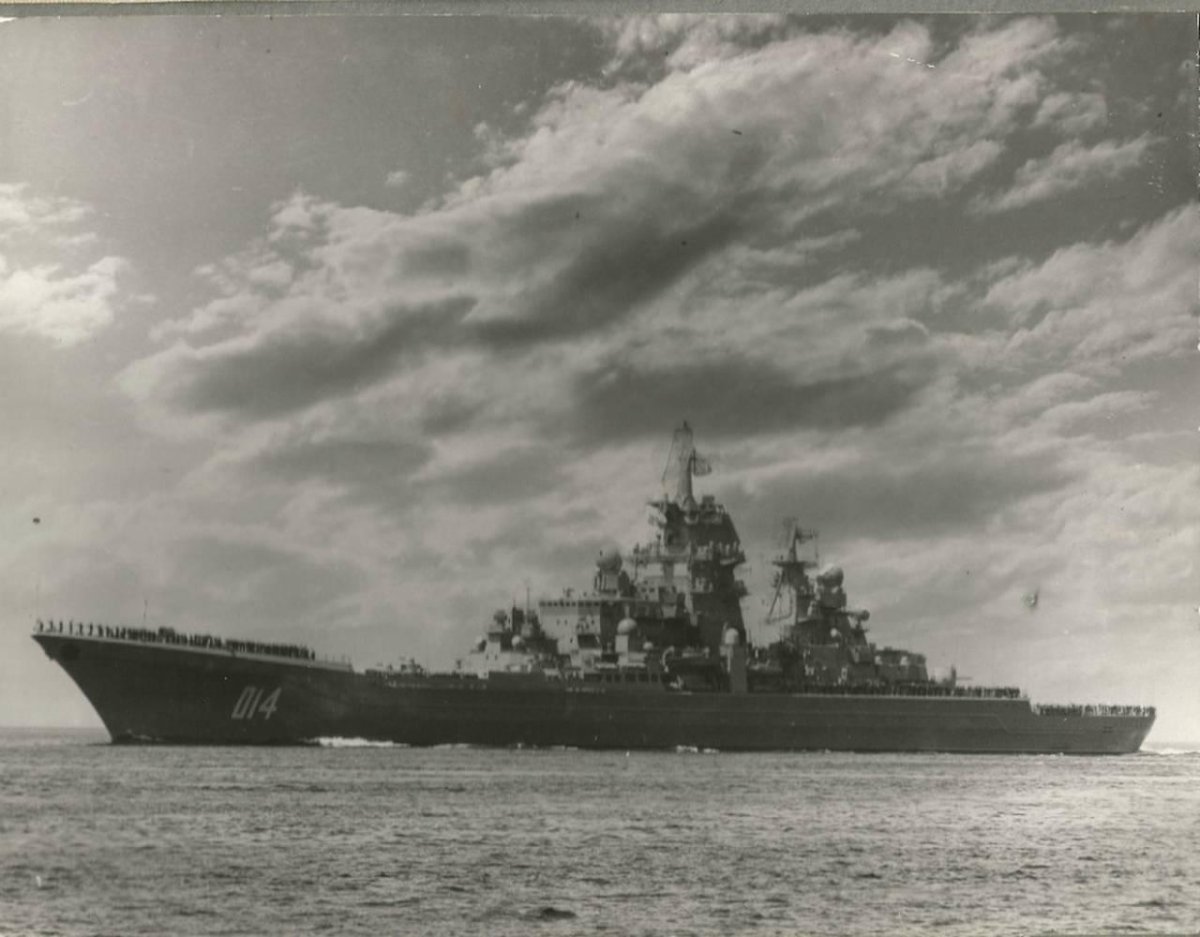 Крейсер Адмирал Нахимов