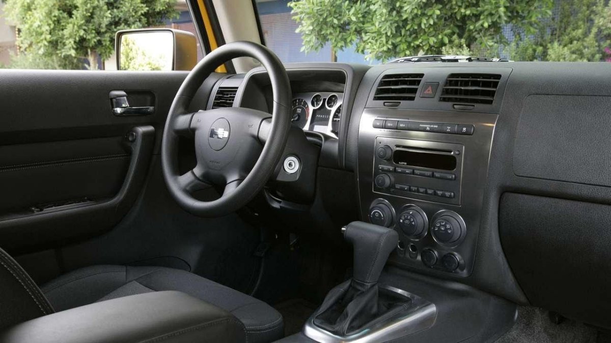 Hummer h3 салон