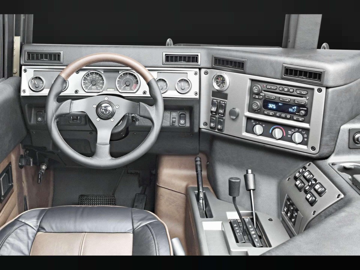 Hummer h1 Humvee салон