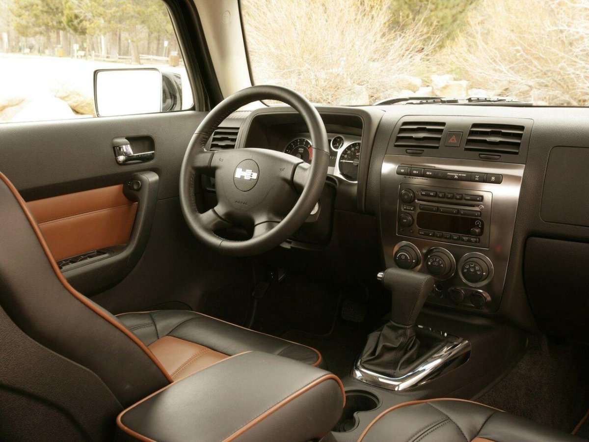 Hummer h3 2008 салон