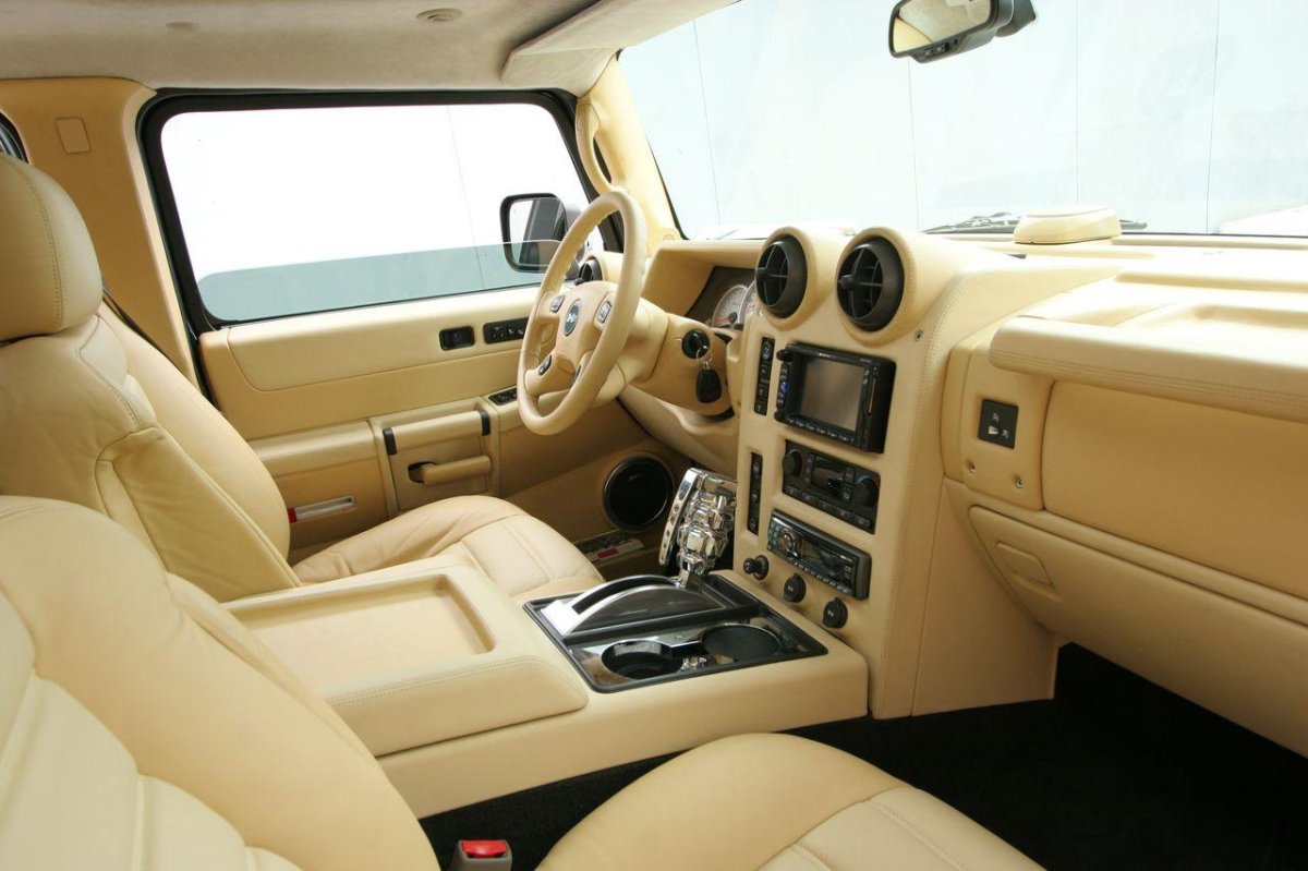 Хаммер 2 салон