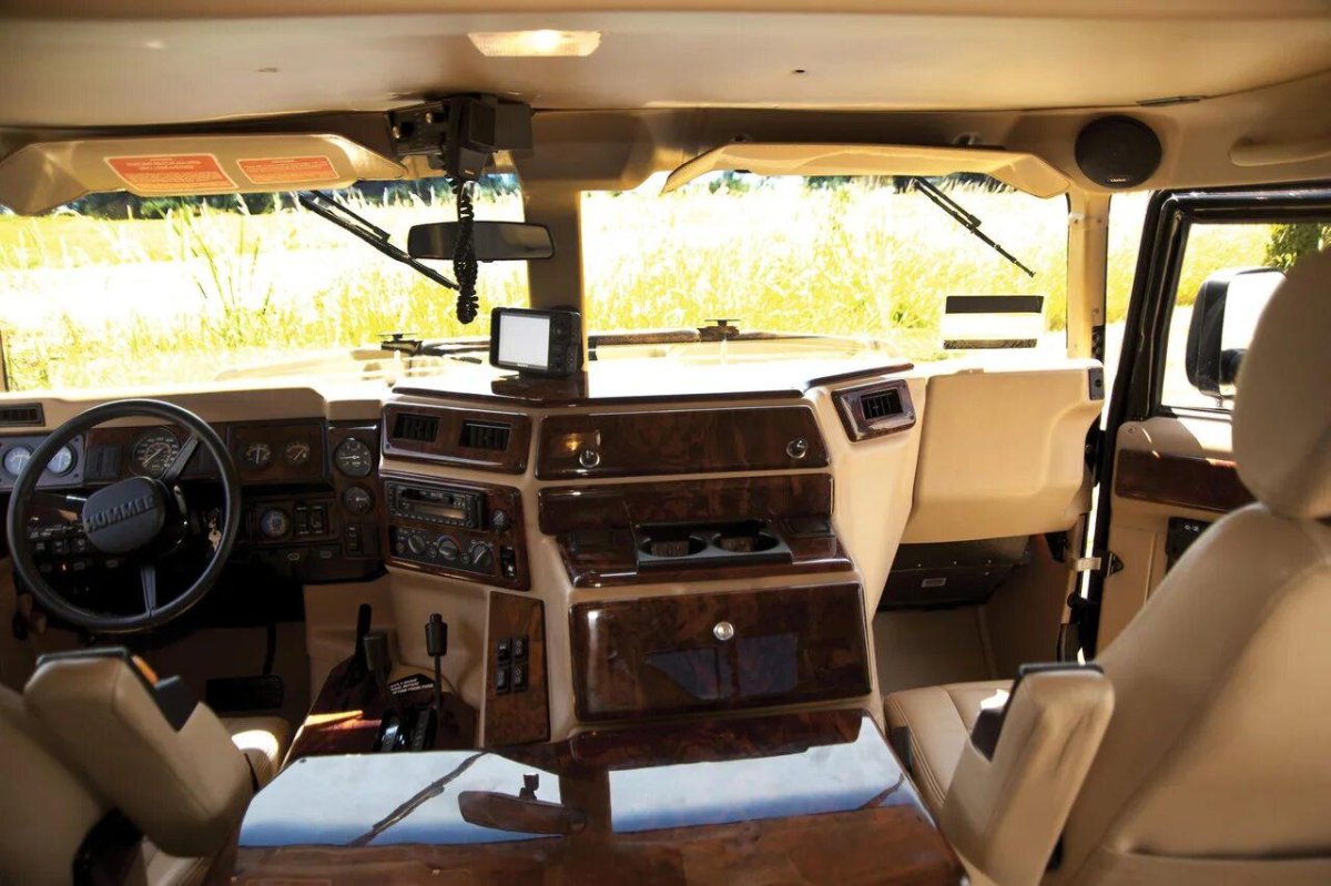 Hummer h1 салон