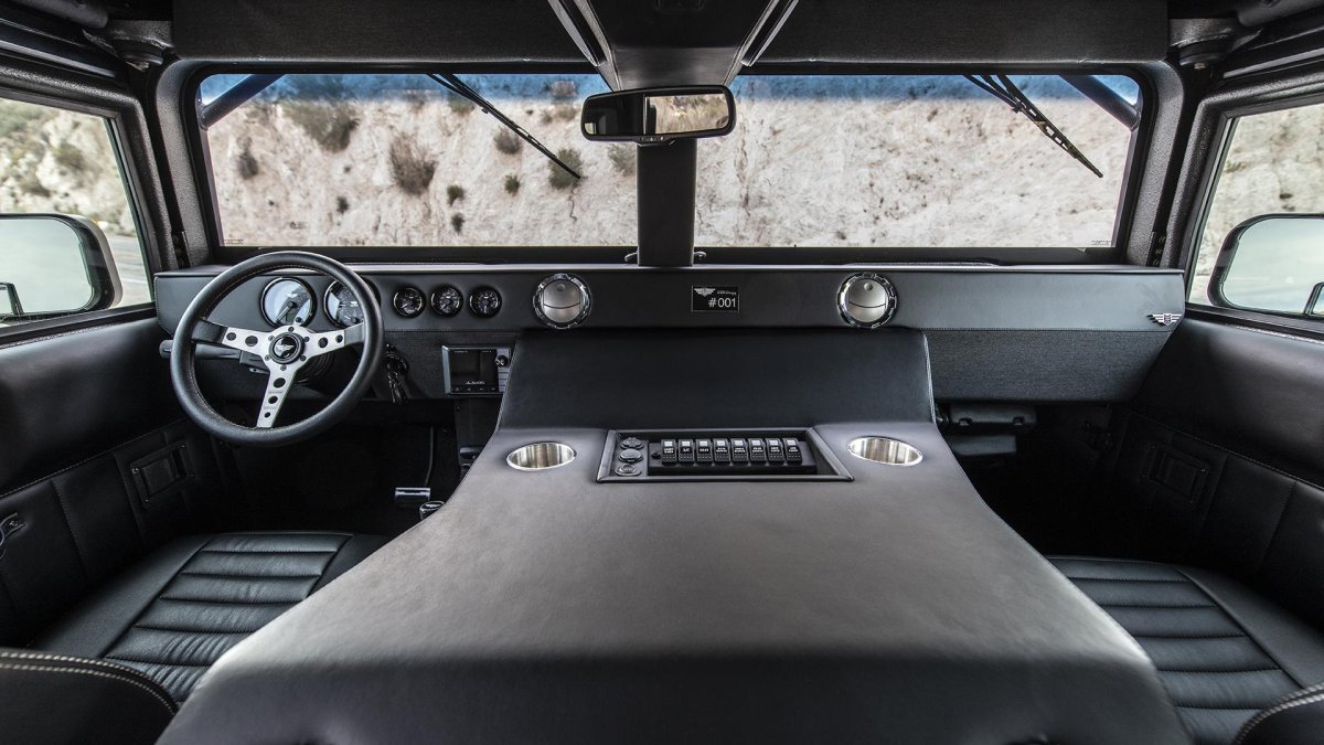 Hummer h1 салон армейский