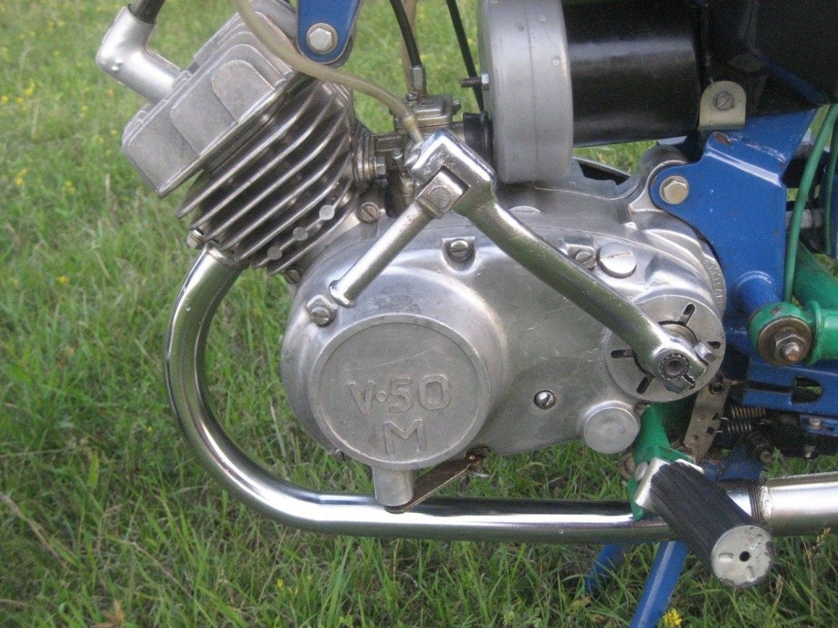 Мотор Карпаты v50