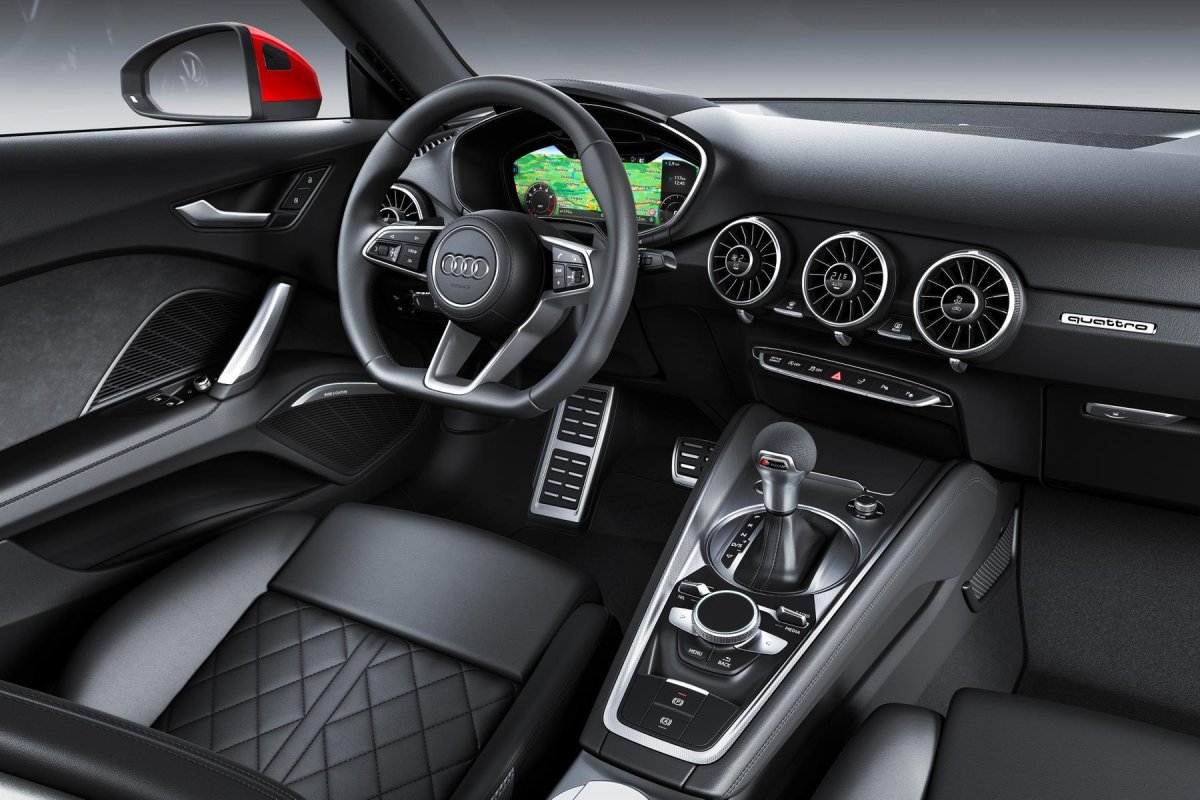 Audi TT 8s Interior