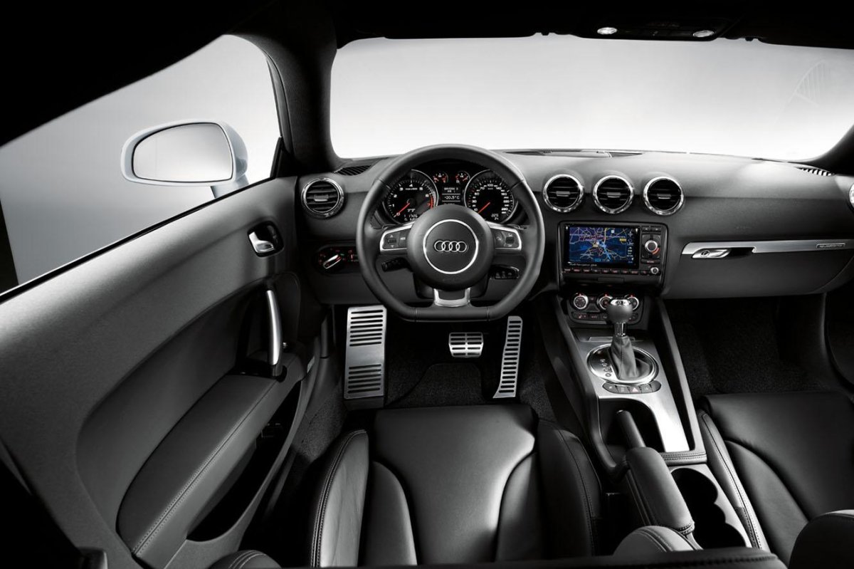 Audi TT 2014 салон