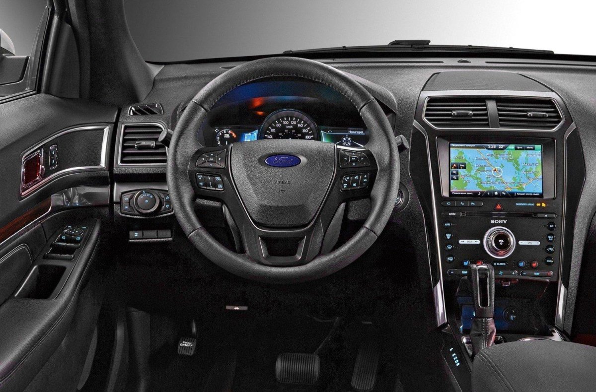 Ford Explorer 2018 салон