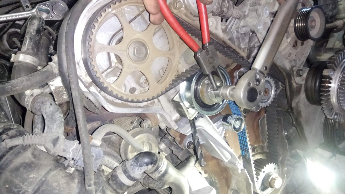 ГРМ VW Passat 1.8 t