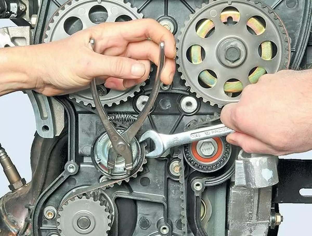 Натяжка ремня ГРМ Приора 16кл