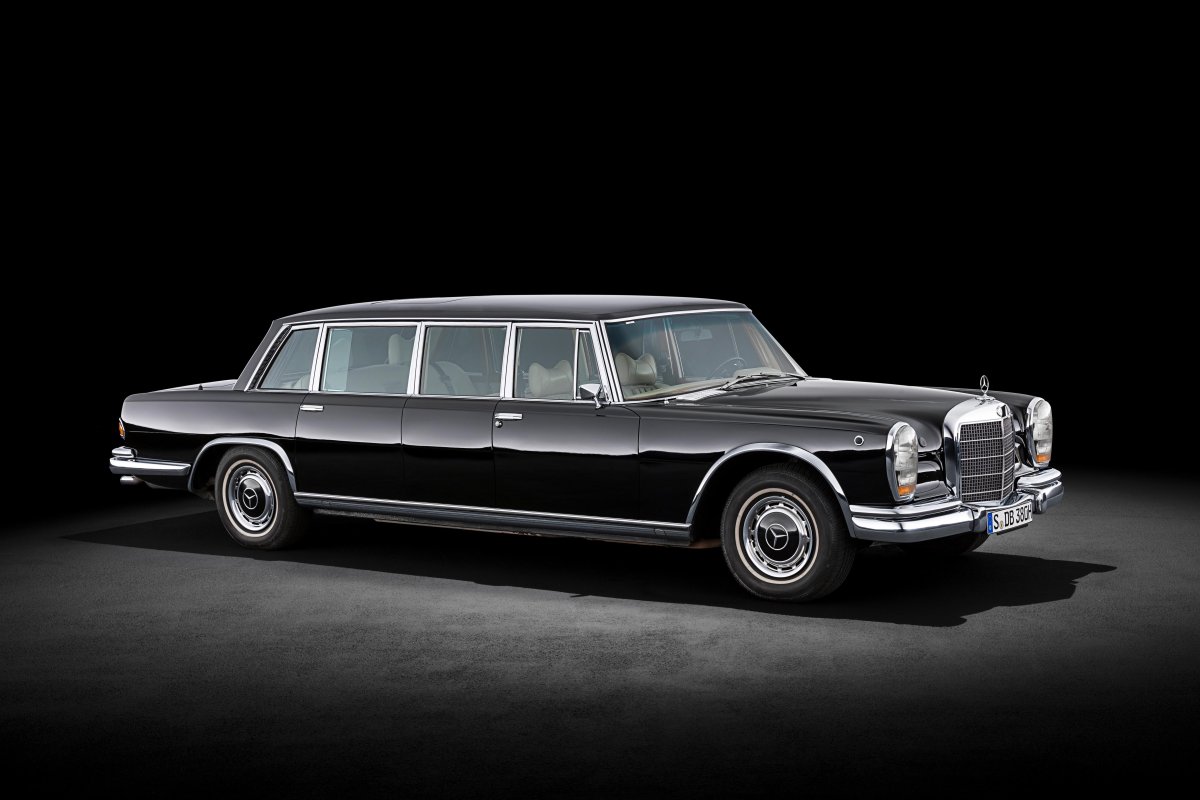 Mercedes-Benz 600 w100