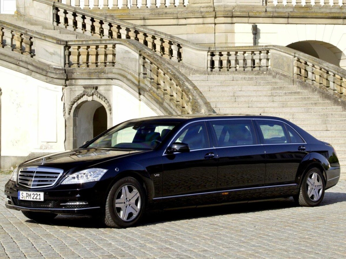 Mercedes Maybach s600 Pullman Guard