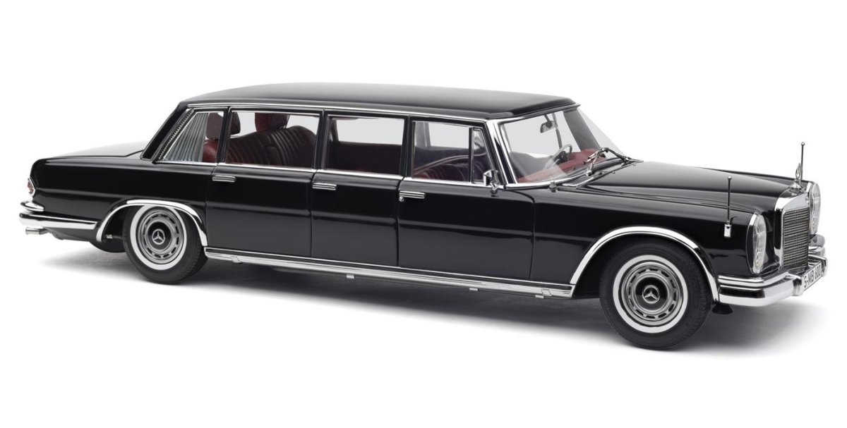 Mercedes-Benz 600 Pullman Limousine