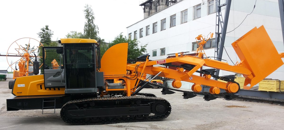 Экскаватор-дреноукладчик ЭТЦ-203