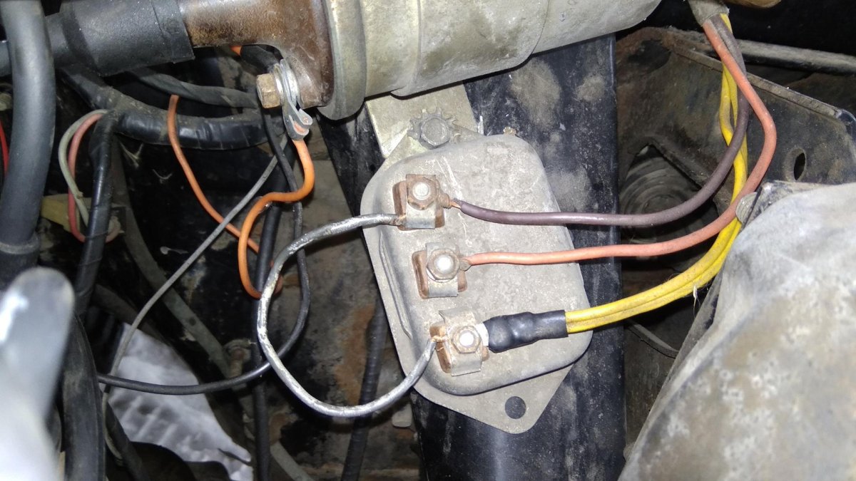 Коммутатор УАЗ 469