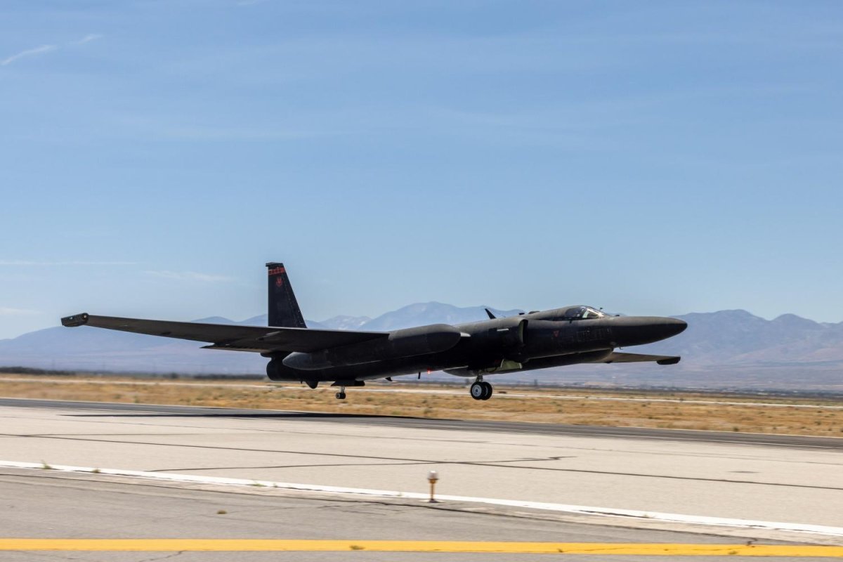Lockheed u-2 высотный разведчик