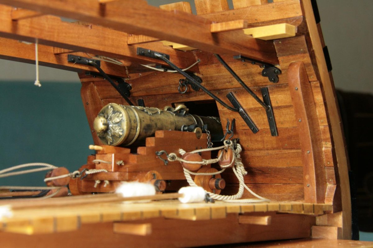 Модель le fleuron 1729