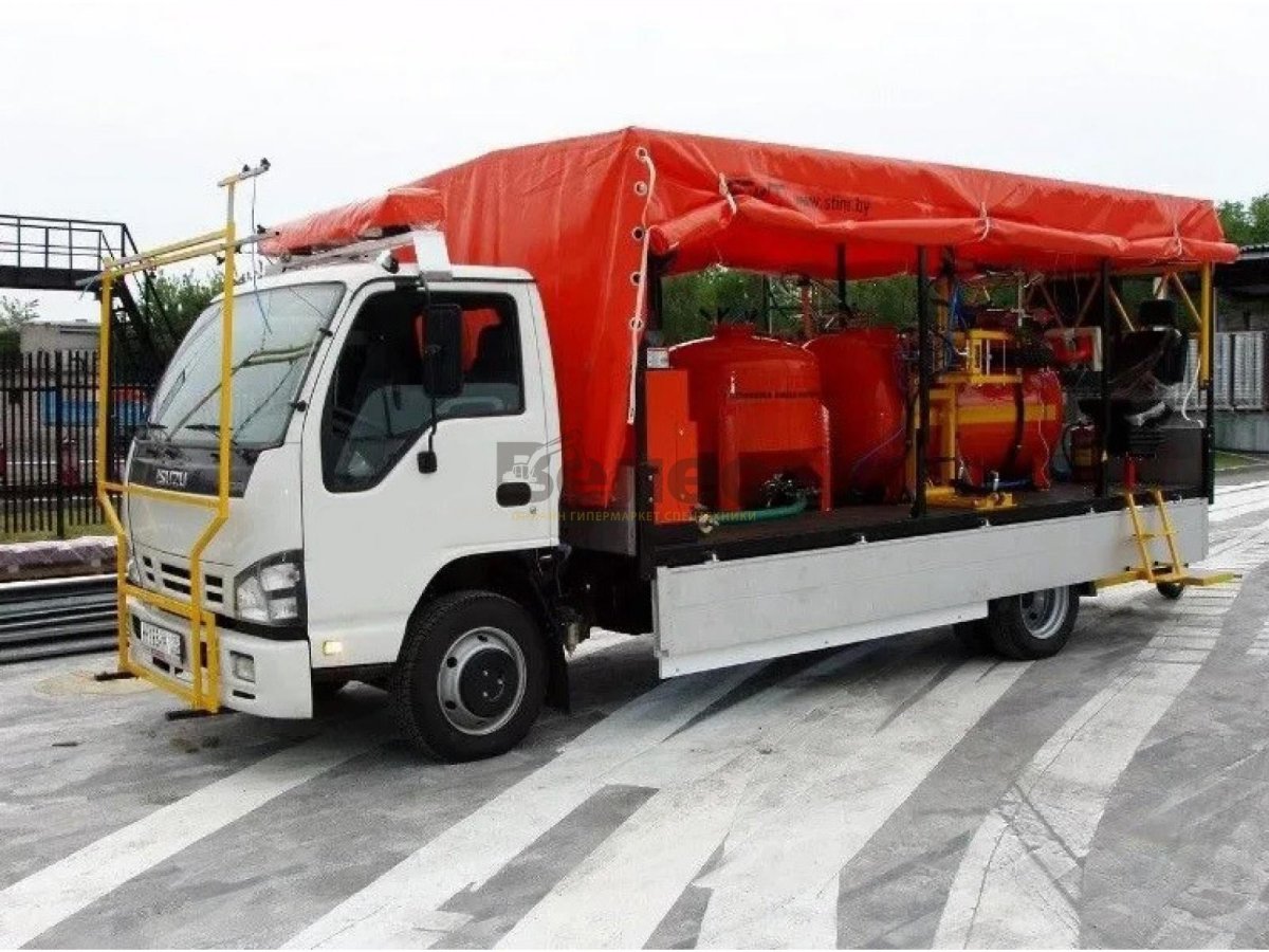 Шмель 11 АН разметочная машина