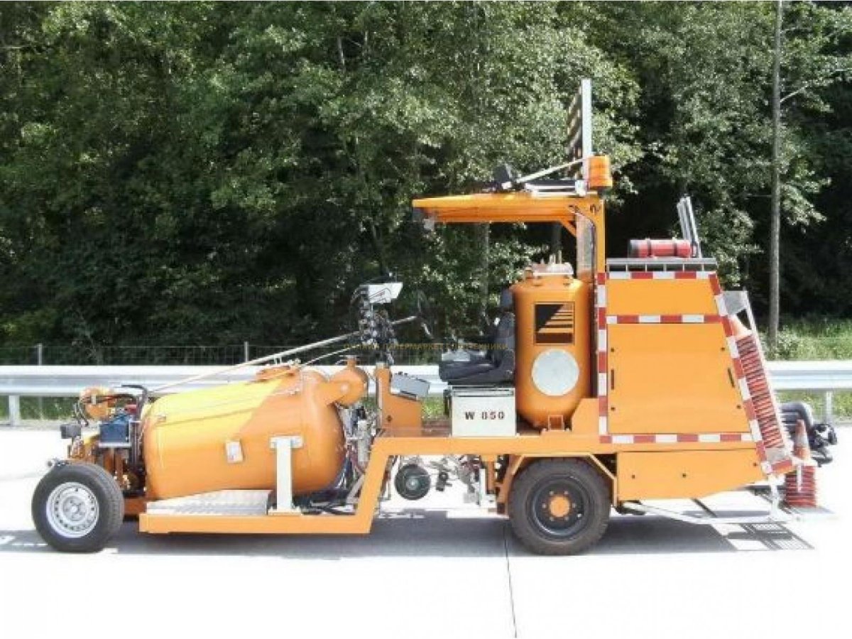 Винтер разметочная машина