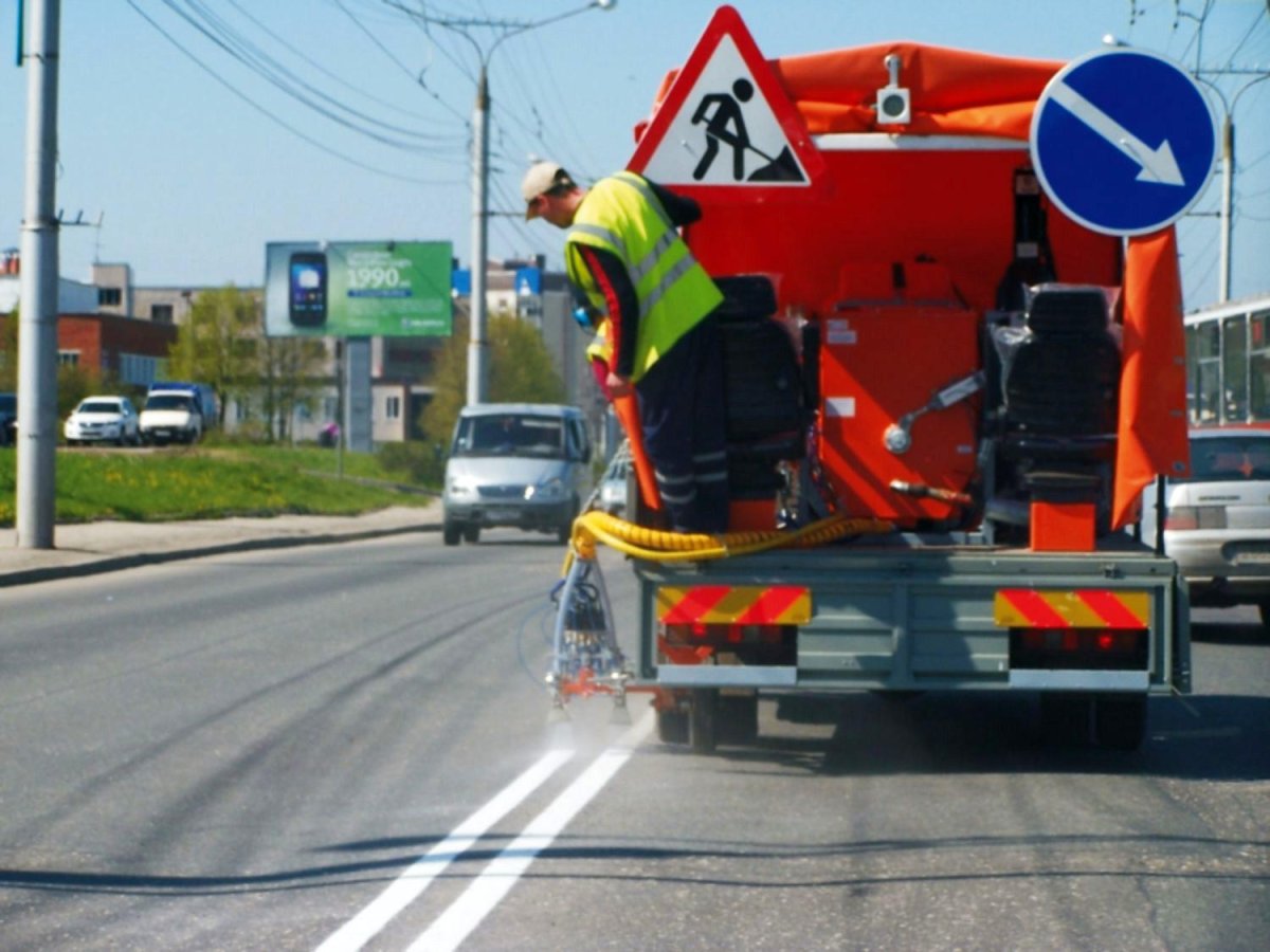 Нанесение разметки термопластиком