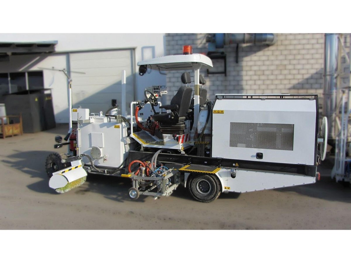 Контур 700тп машина дорожная разметочная