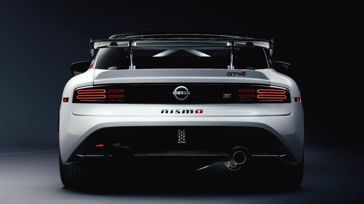 Nissan z gt4 2023