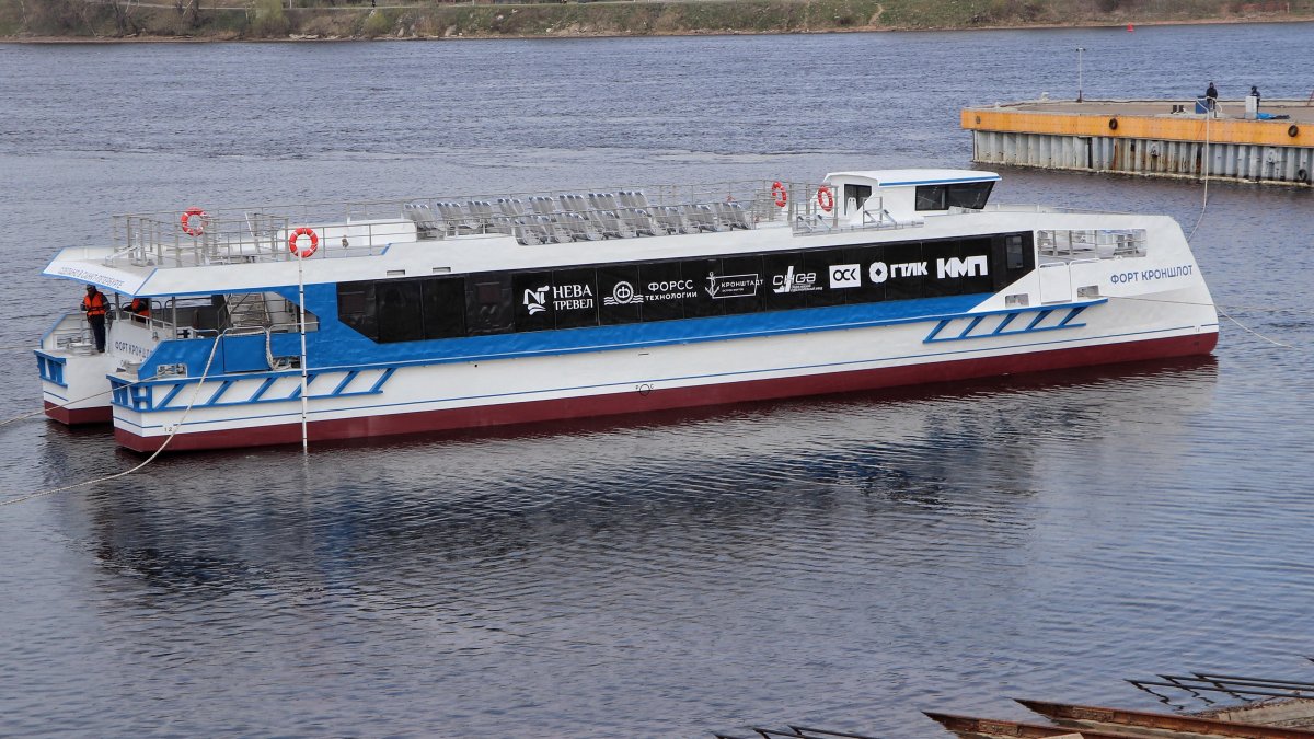 Катамаран Котлин 04580