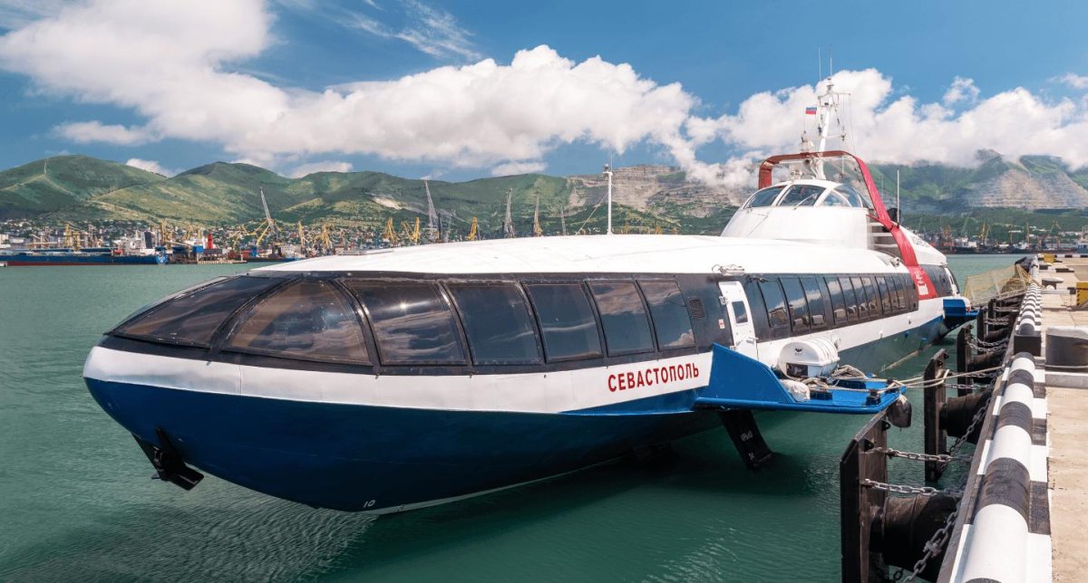 Теплоход Комета Сочи Геленджик