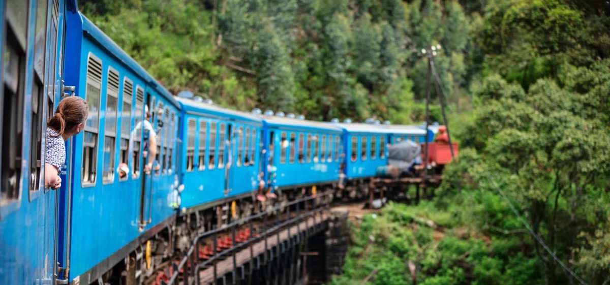 Поезд Канди Элла