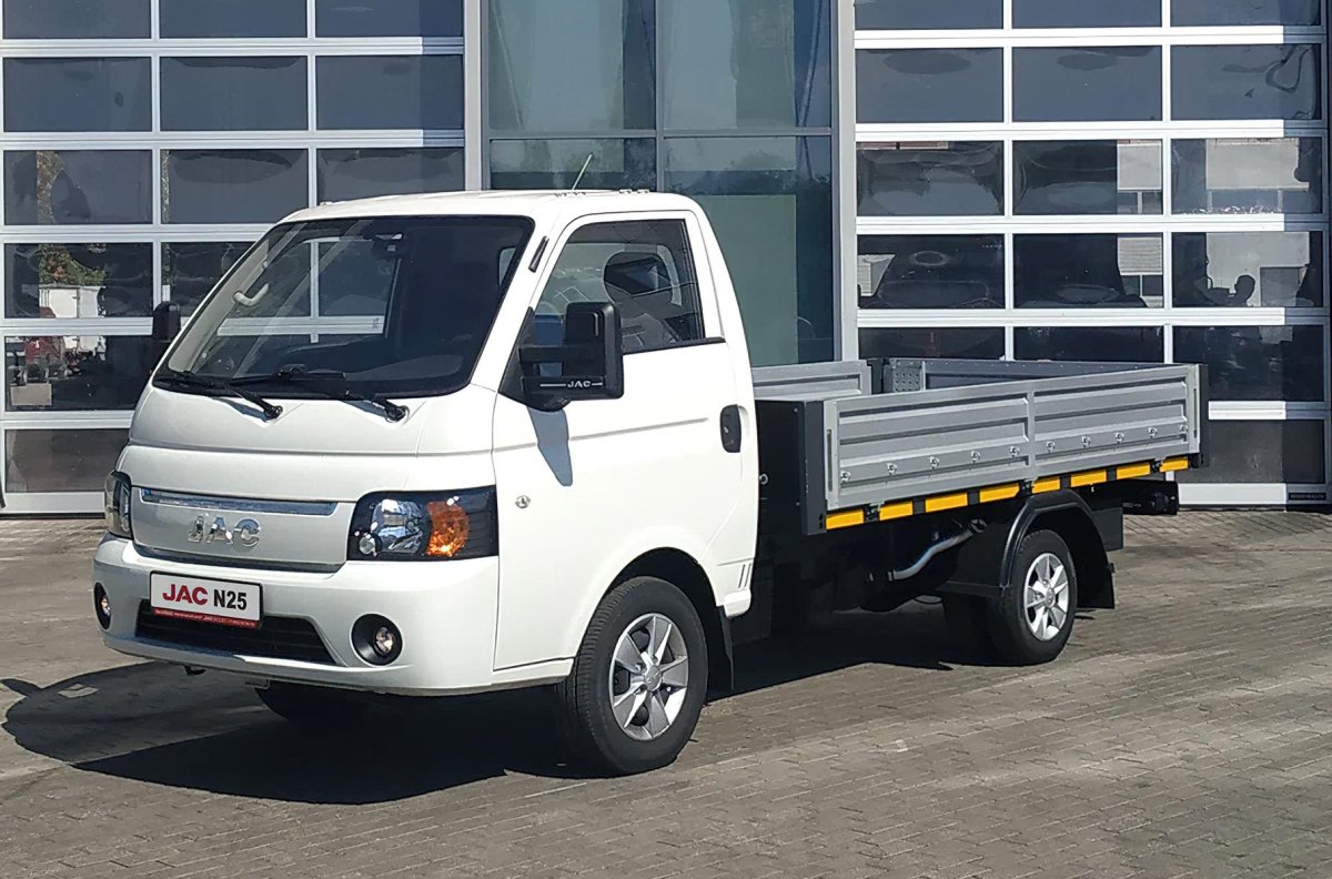 Автомобиль бортовой