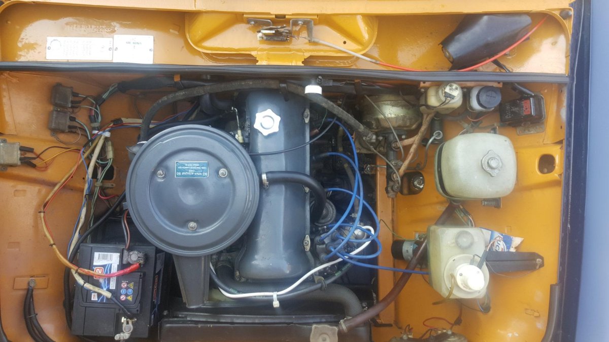 ВАЗ 2101 под капотом