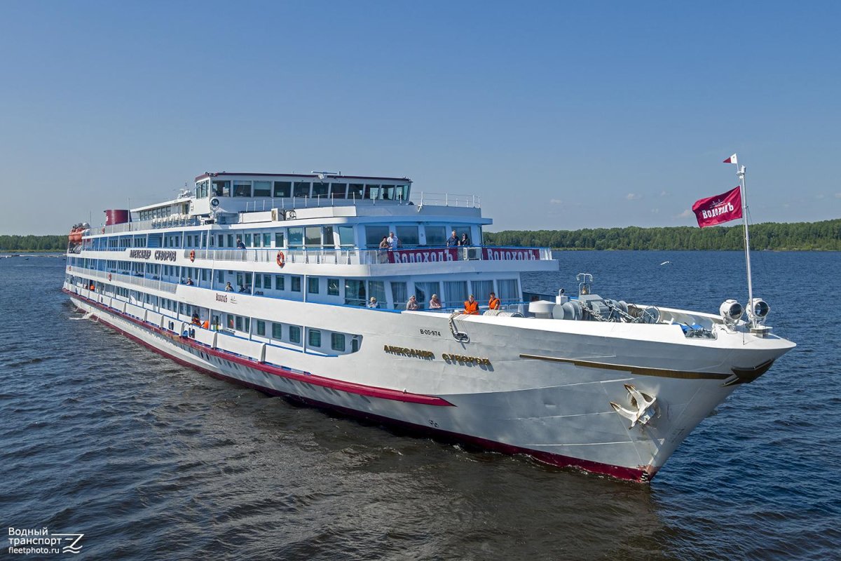 Судно Александр Суворов