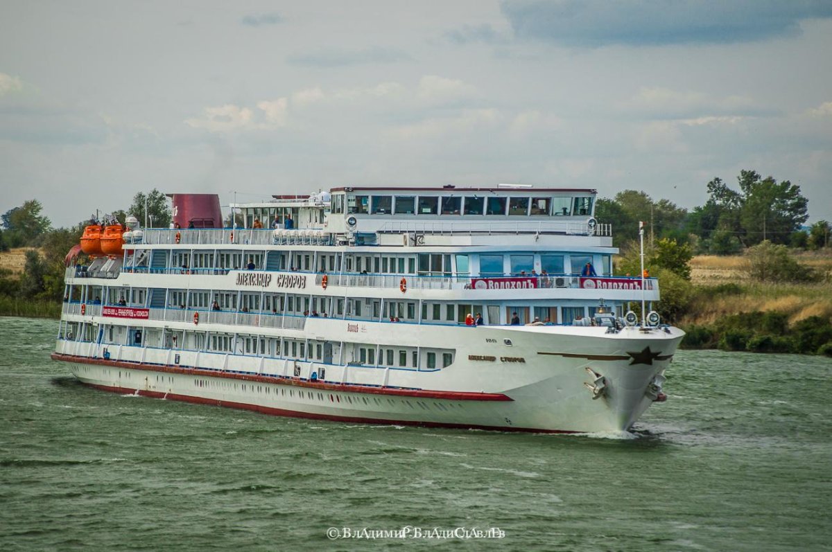 Корабль Александр Суворов