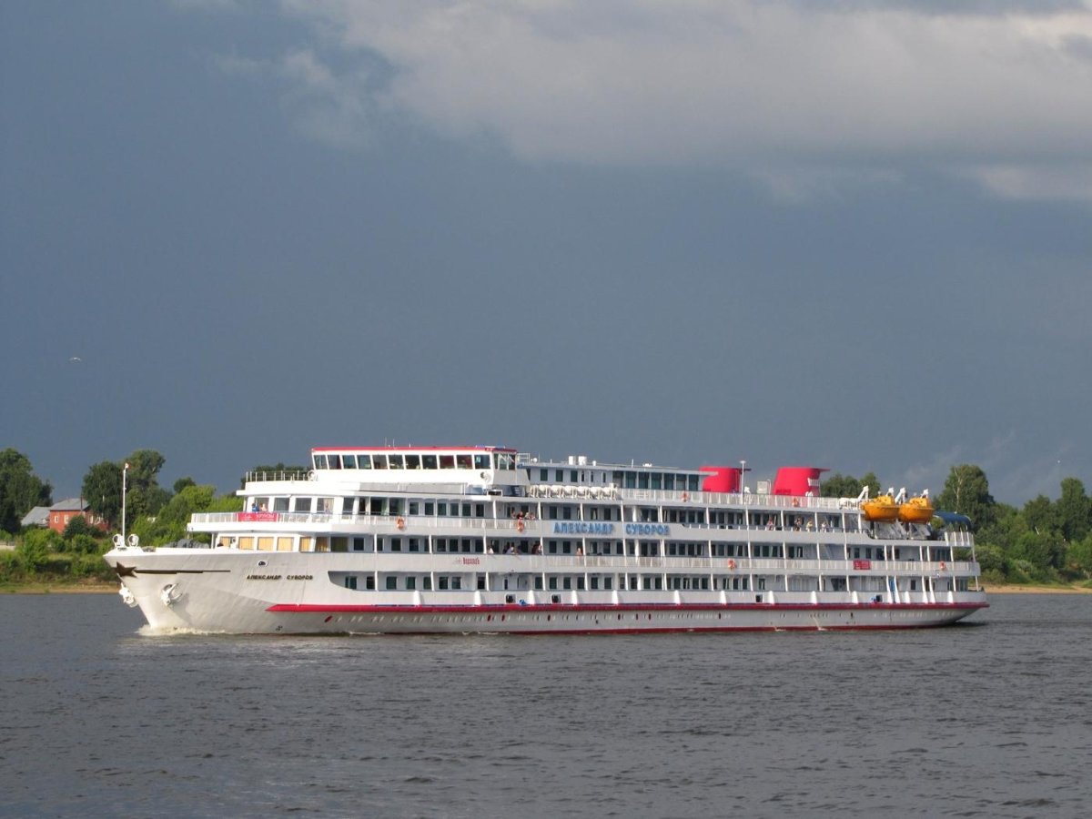 Дмитрий Фурман теплоход