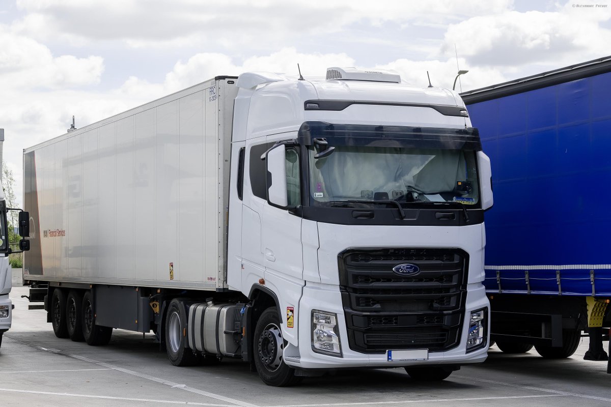 Тягач Ford Trucks f-Max
