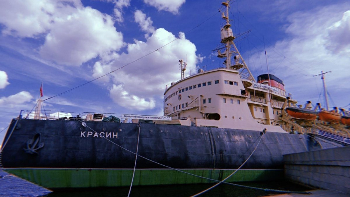 Капитан Марков ледокол Красин