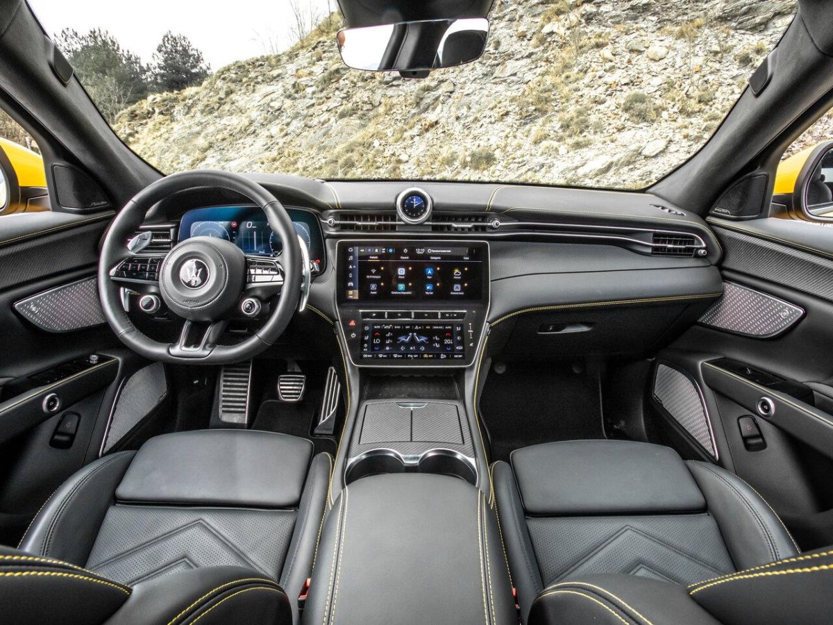 Мазерати Грекале