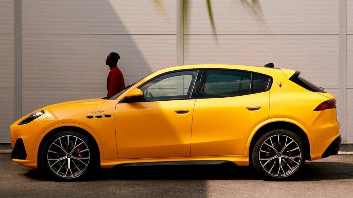 Мазерати Grecale 2022