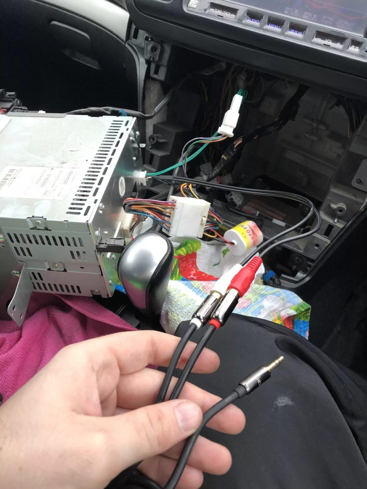 Aux в штатный магнитофон Subaru Legacy