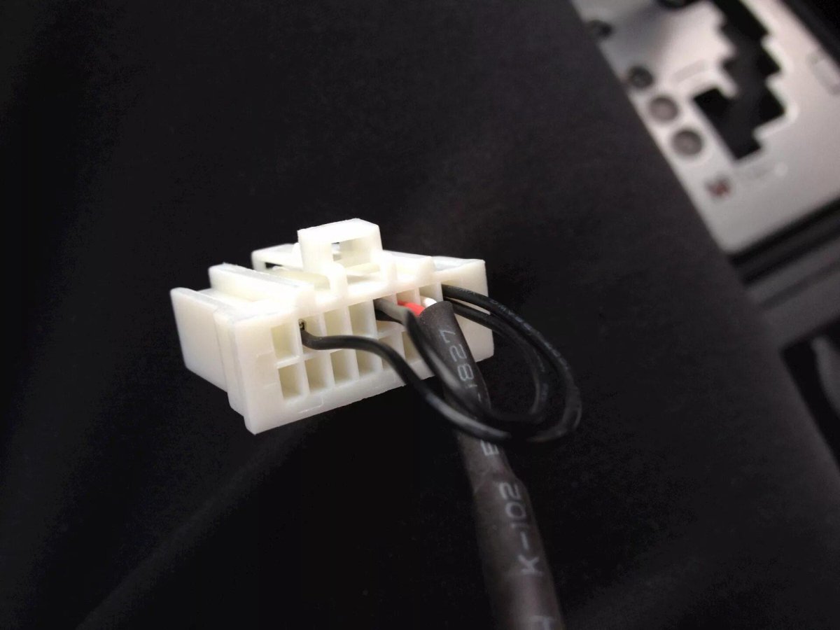 Разъем магнитолы Мазда 3 БК