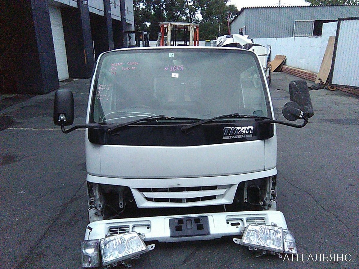 Купить кабину Мазда Титан