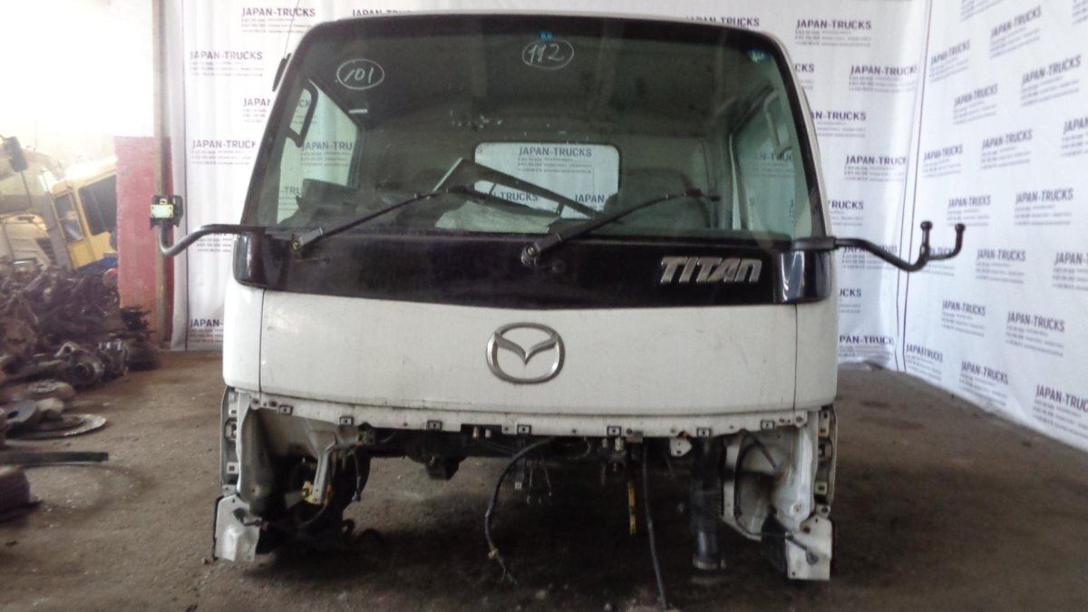Наклейка на кабину Мазда Титан