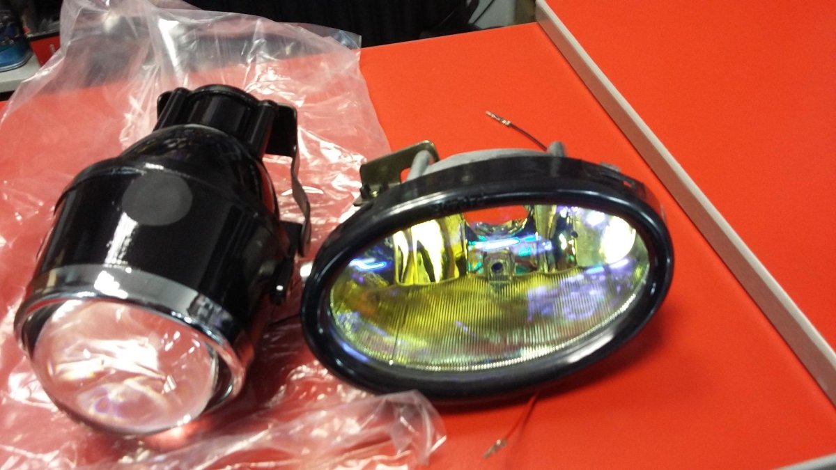 Противотуманки Honda Stream rn7 Рестайлинг