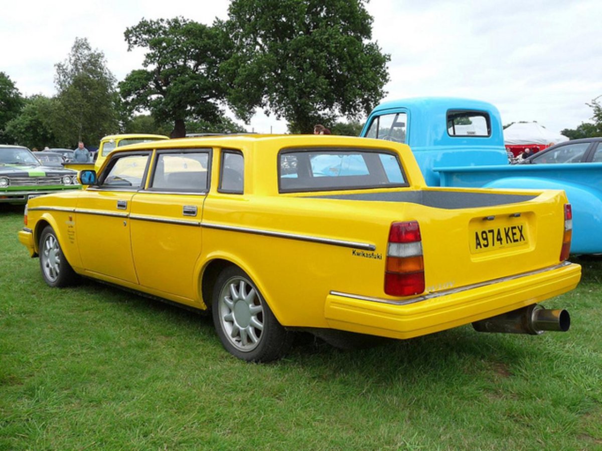 Вольво 240 пикап