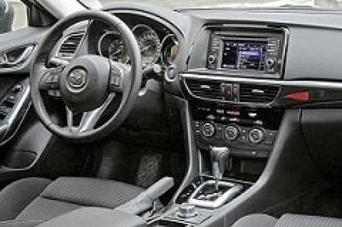 Mazda 6 салон