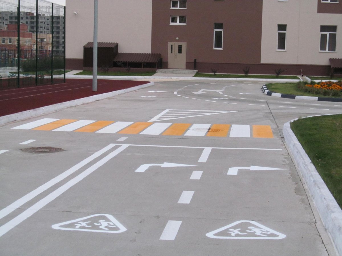 Дорожная разметка в детском саду