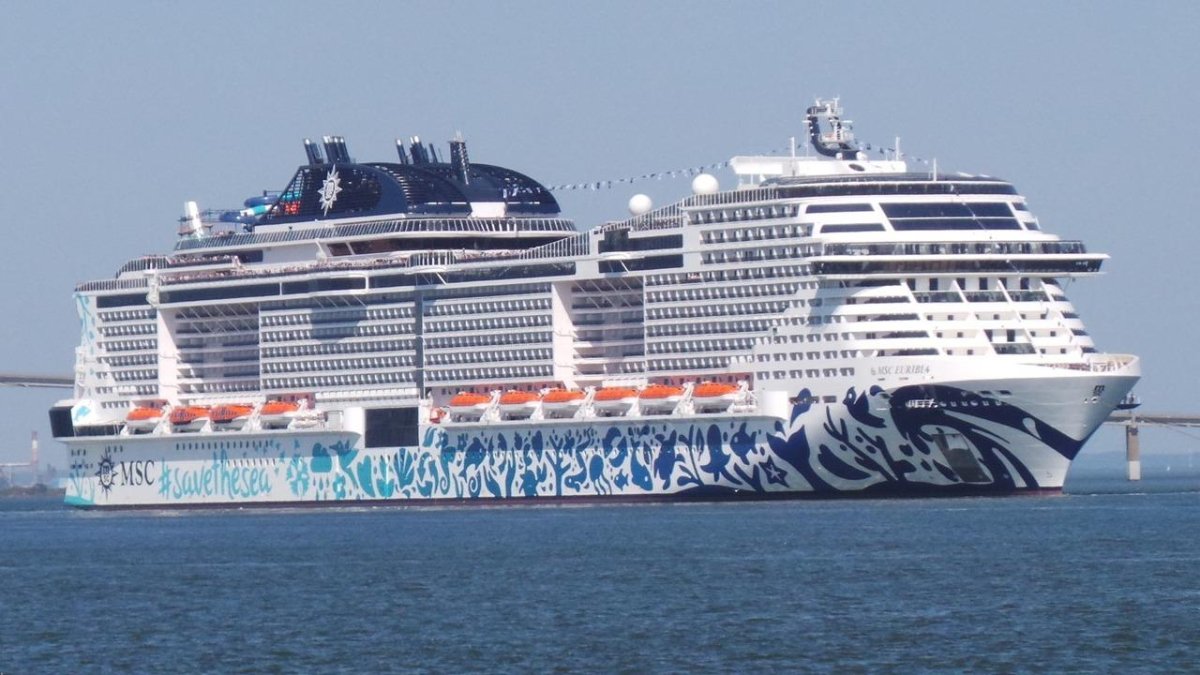 MSC Euribia лайнер
