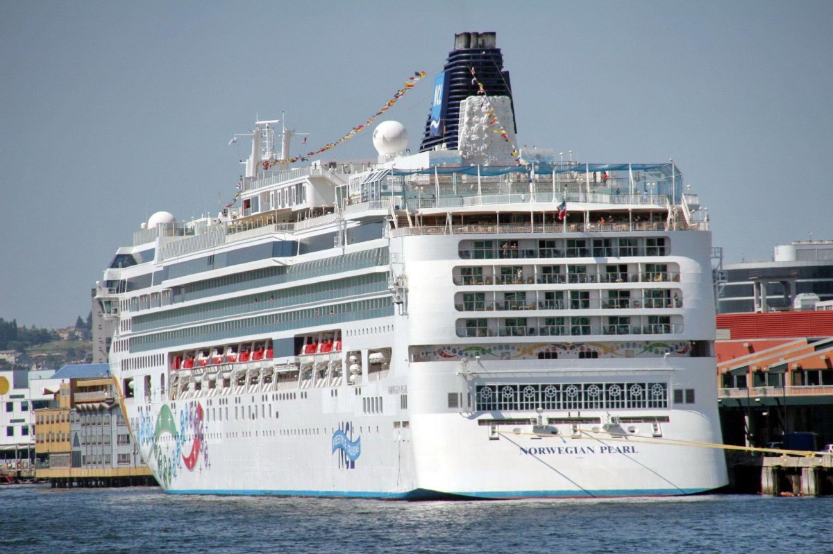 Norwegian Jewel лайнер