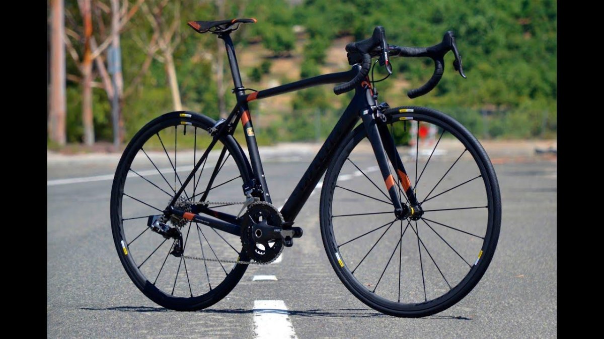 Шоссейный велосипед Wilier