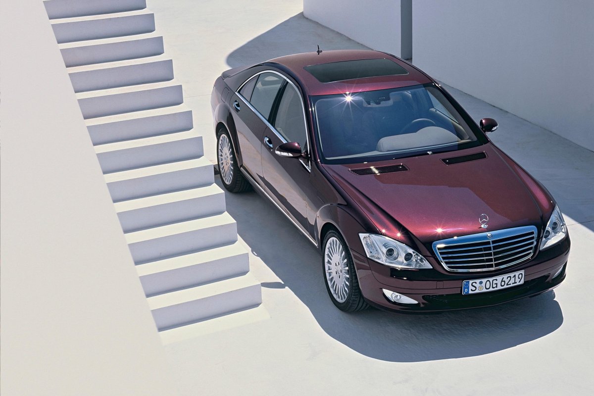 Mercedes s class w221