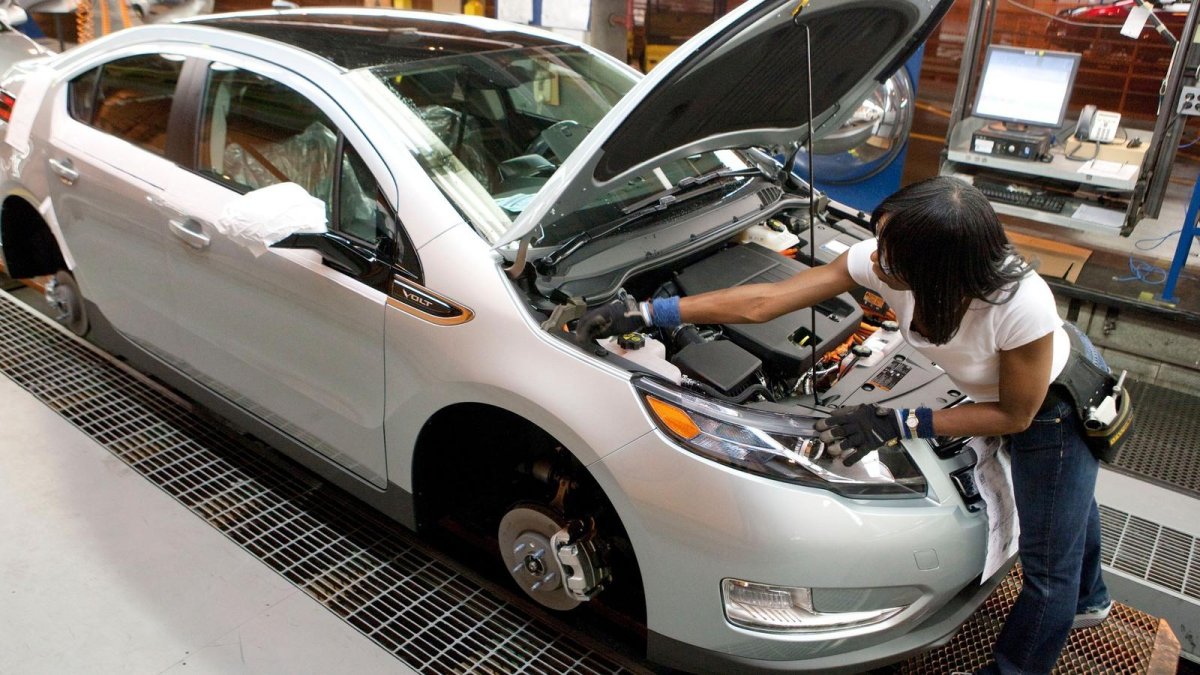 Гибридный автомобиль